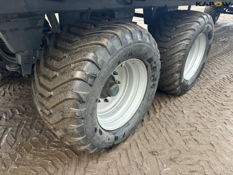 Dinapolis halmvogn med hydraulisk klapbar sider 23