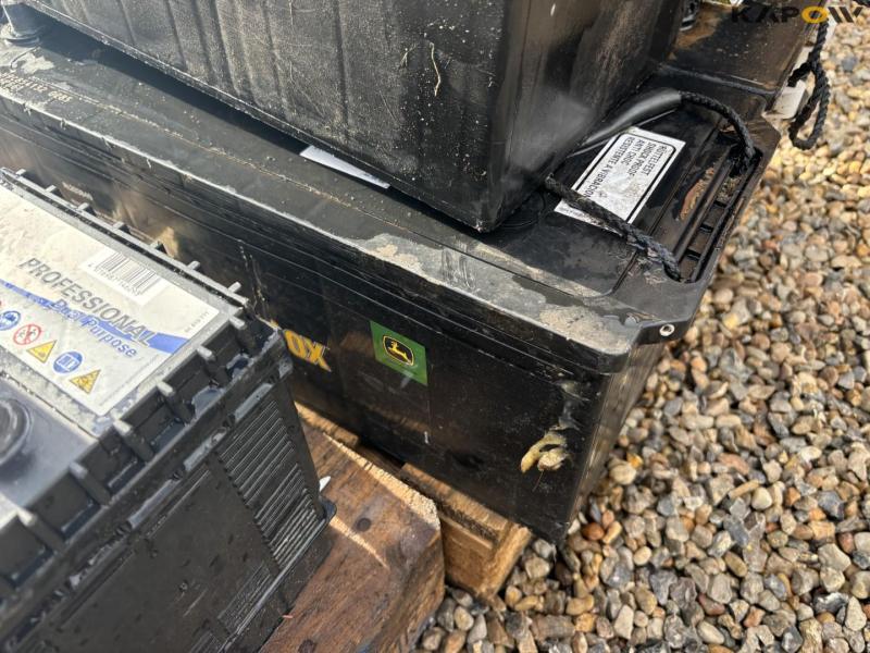 Diverse batterier 21