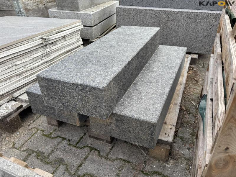 Diverse belægningssten 77