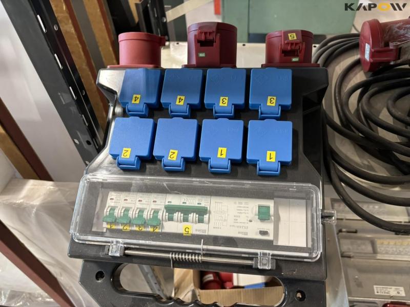 Diverse elektriske dele 11