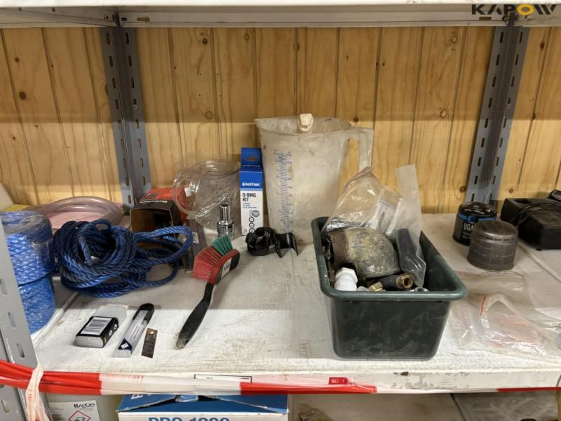 Diverse hjælpematerialer 60