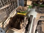Diverse John Deere/Claas mejetærsker reservedele 30