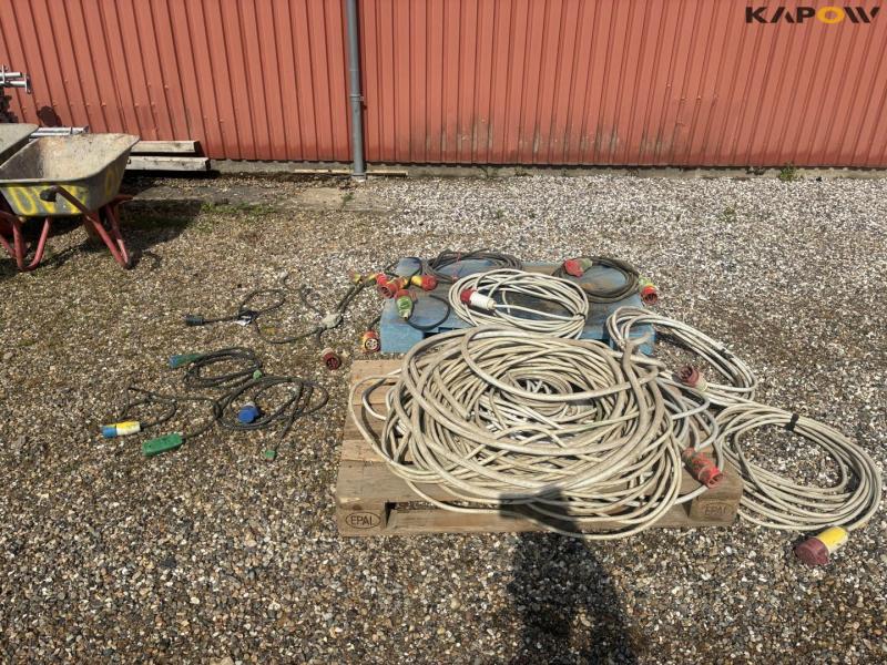 Diverse kabler og stik 5