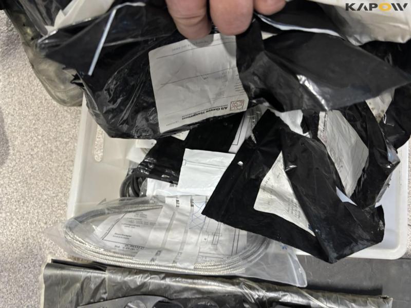 Diverse skruer og bolte 20