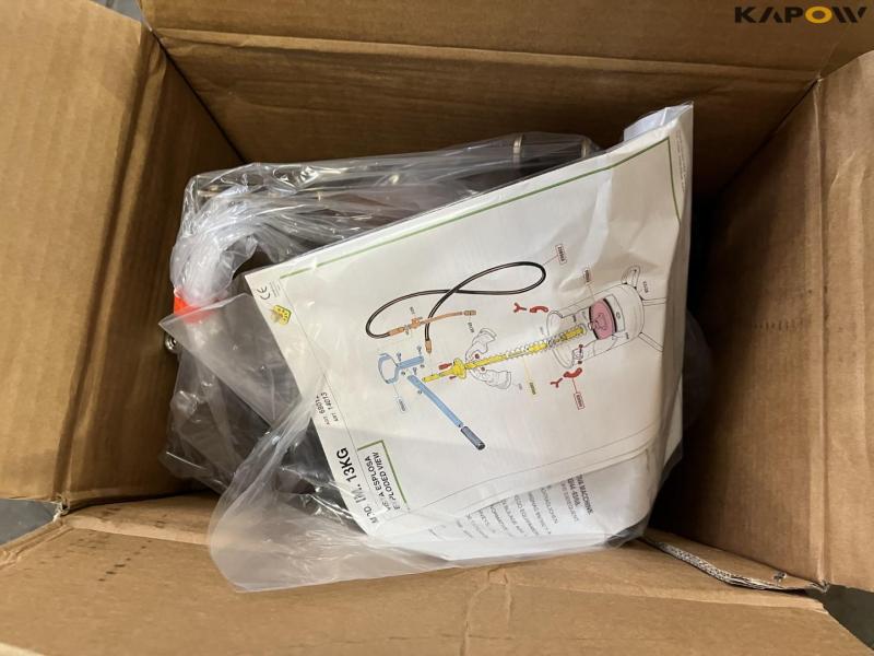 Diverse værkstedsudstyr 13