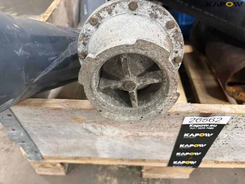 Diverse vandrør og haner 16