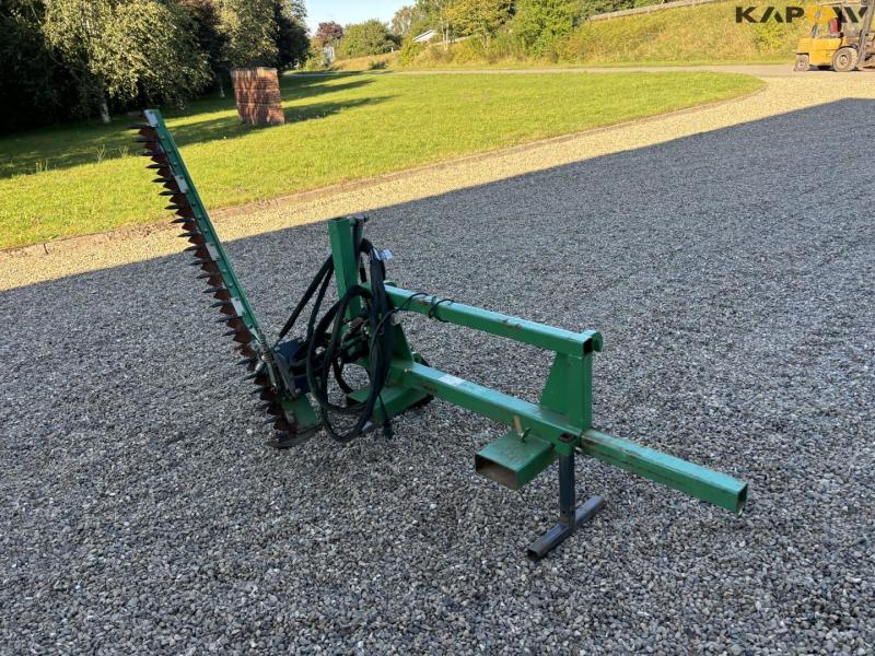 DK-TEC CHJ-F180 hækkeklipper med Euro hitch 5