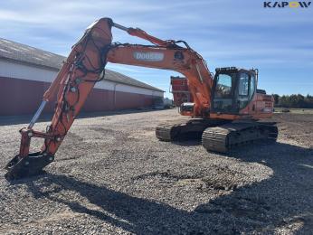 Doosan DX 225LC gravemaskine