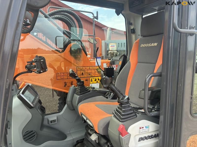 Doosan DX235LCR-5 gravemaskine 81