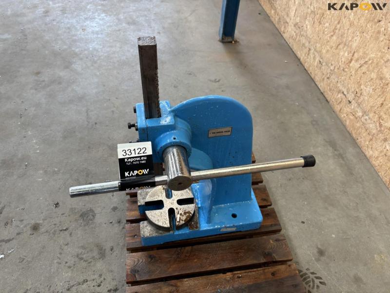 Dornpresser 3 tons 11