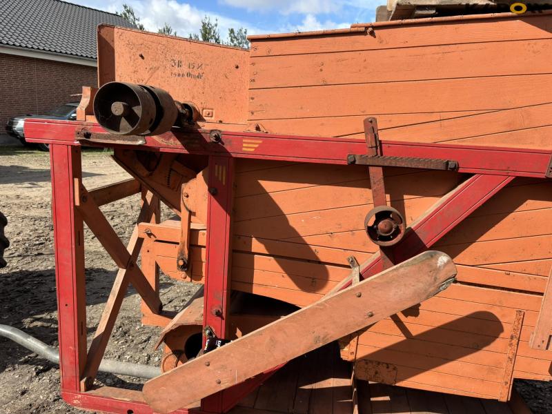 Dronningborg tærskeværk 40