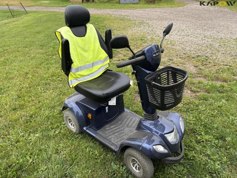 EasyGO L4B el-scooter 3