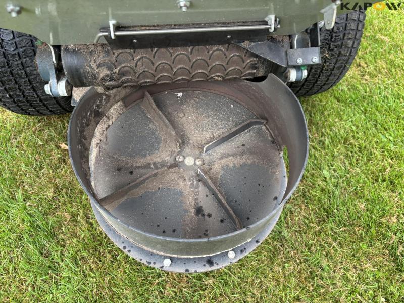 ECOLAWN ECO 50 topdresser/sandspreder 21