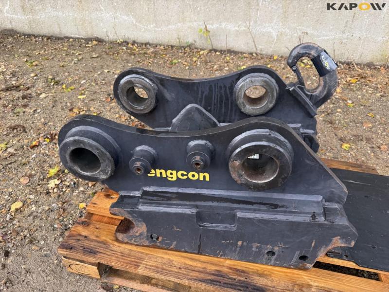 Engcon RF S80-CAT hurtig hitch 11