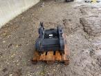 Engcon RF S80-CAT hurtig hitch 4