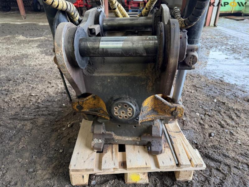 Engcon rotortilt med S70 hitch 18