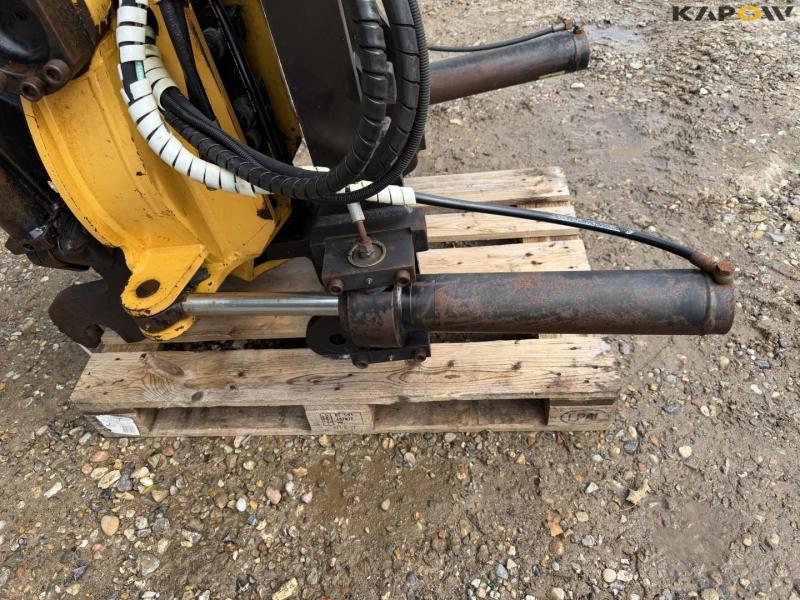 Engcon rototilt 13