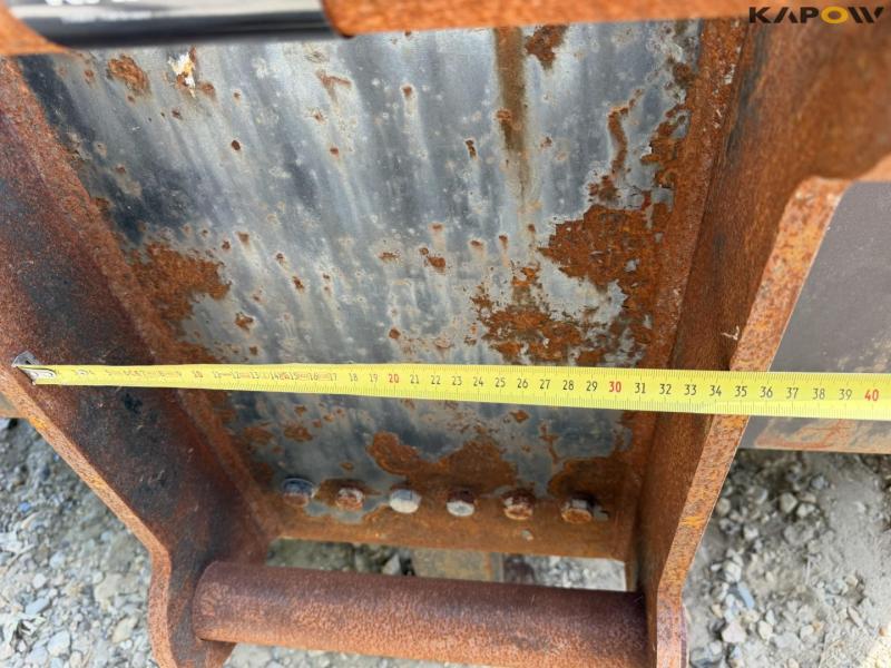 Engcon stålbørste med S60 hitch 15