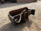 Engcon stålbørste med S60 hitch 7