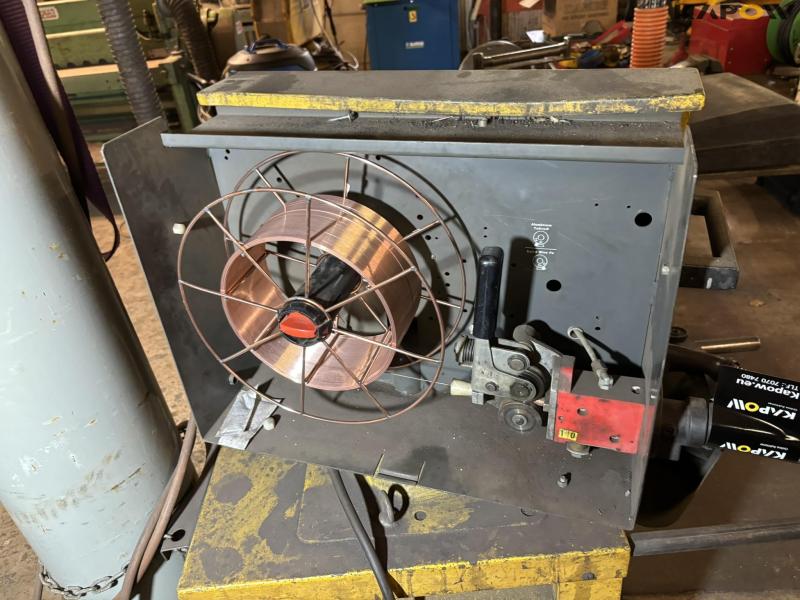 ESAB LAB200/MVC30 Co2 svejser 12