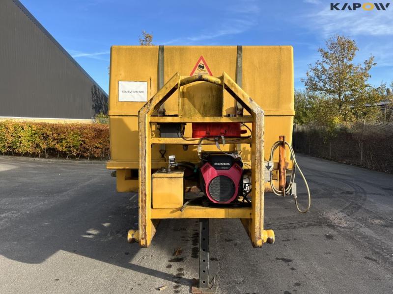 Falköping C-55 mixer saltspreder 2
