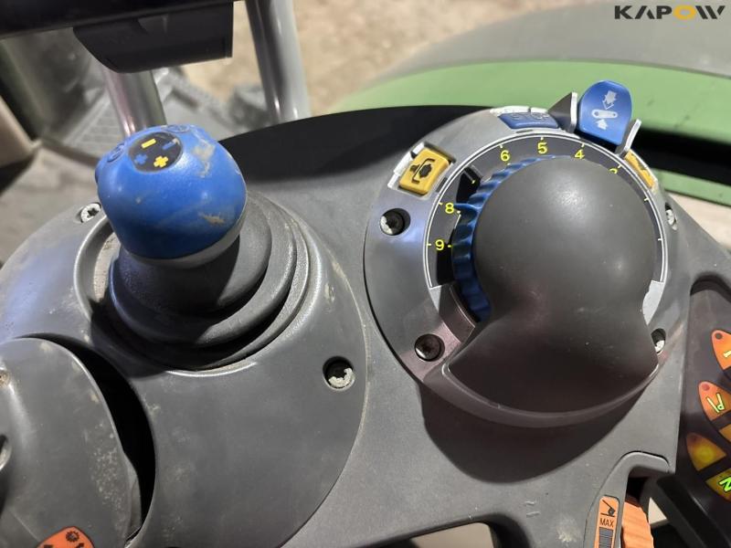 Fendt 516 Vario traktor med frontlæsser 70