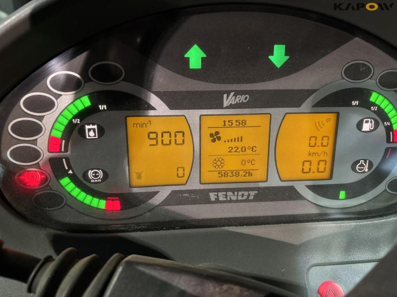 Fendt 516 Vario traktor med frontlæsser 74