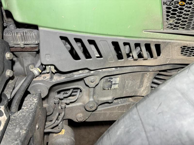 Fendt 720 Vario 4WD traktor 31