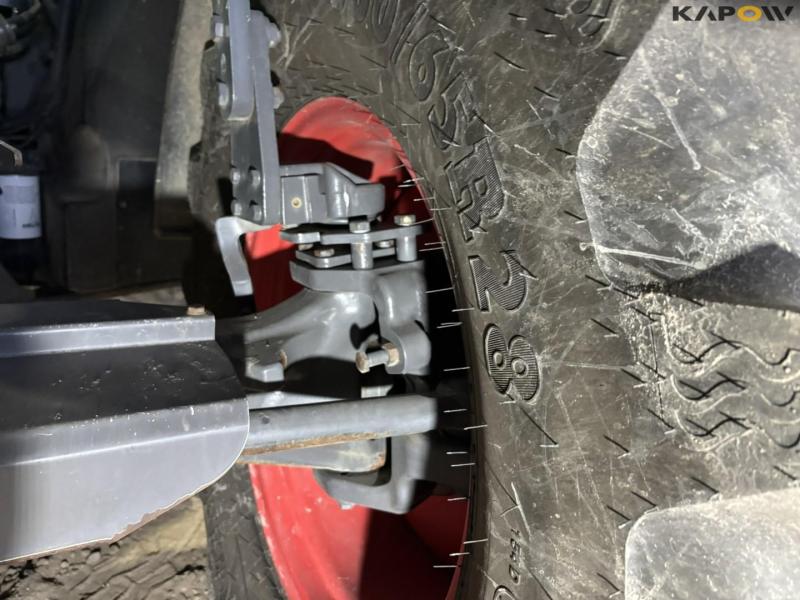 Fendt 724 Vario traktor 18