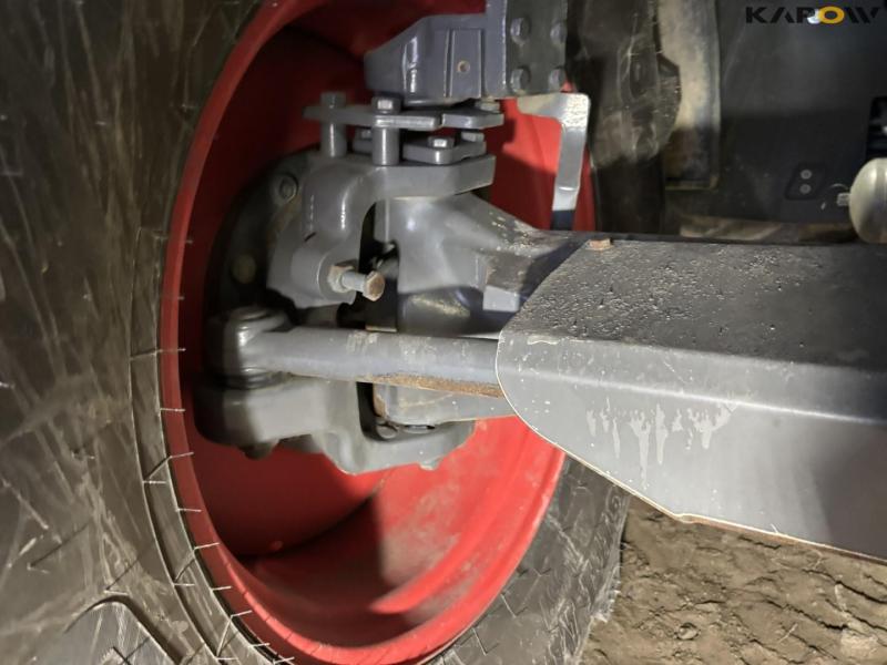 Fendt 724 Vario traktor 19