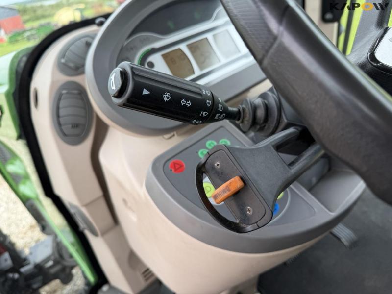 Fendt 828 vario traktor 77