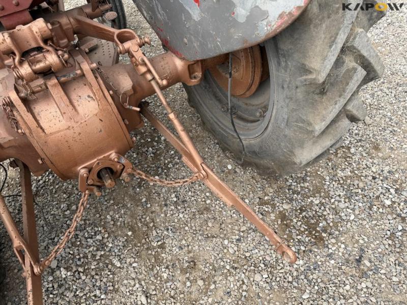 Ferguson 35 traktor 17