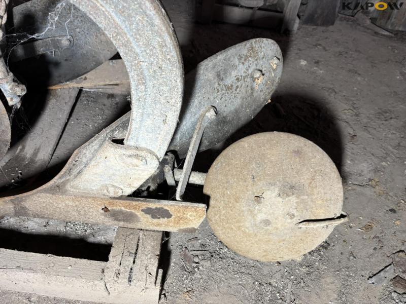 Ferguson plov 2 fuet 17