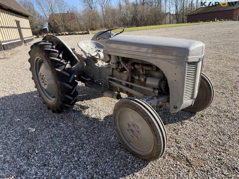 Ferguson TEA20 traktor 3