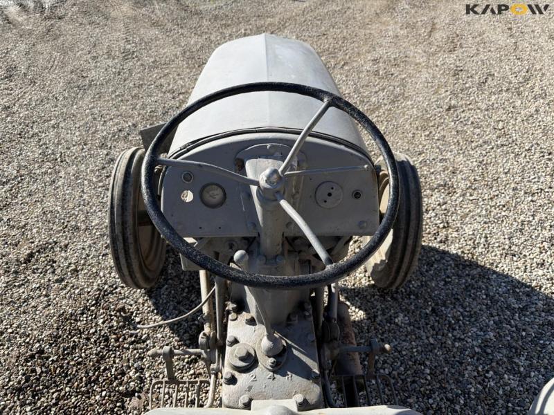 Ferguson TEA20 traktor 18