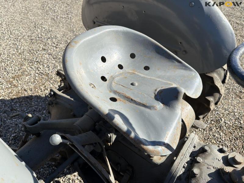 Ferguson TEA20 traktor 23