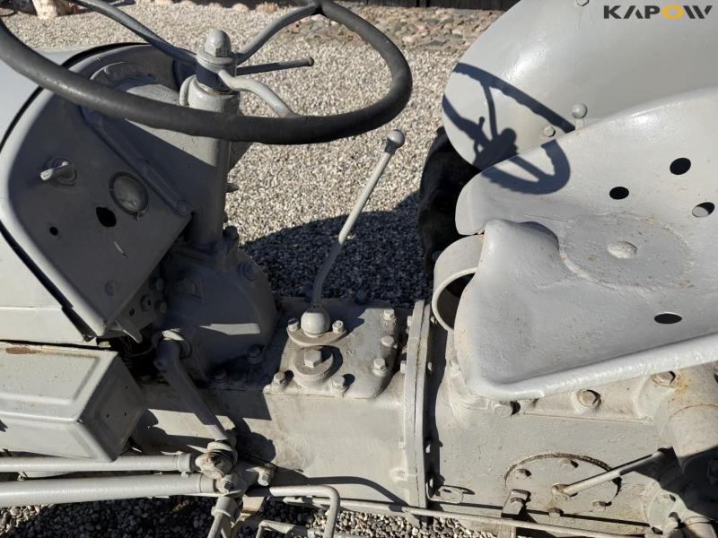 Ferguson TEA20 traktor 29
