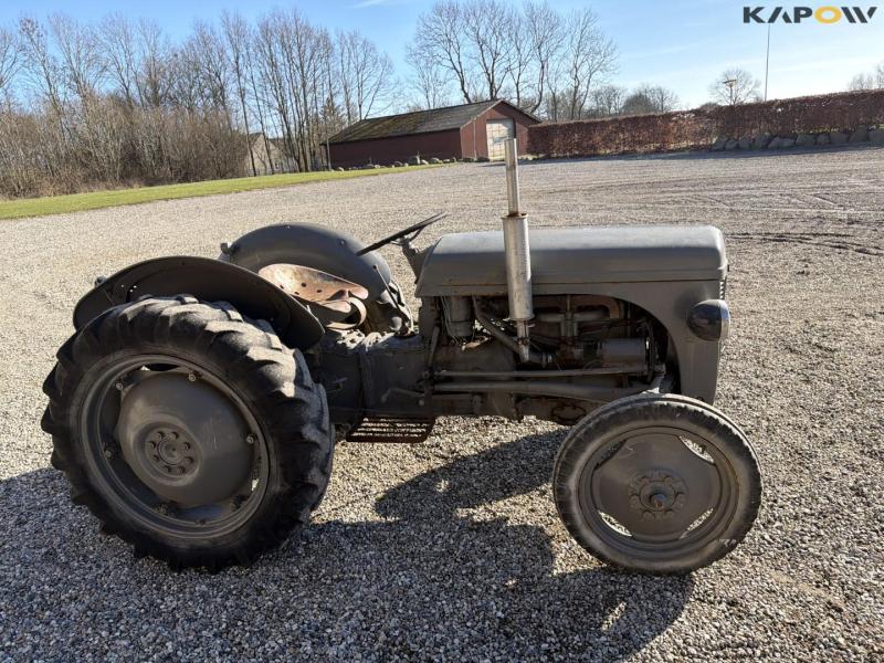 Ferguson TEA20 traktor 4