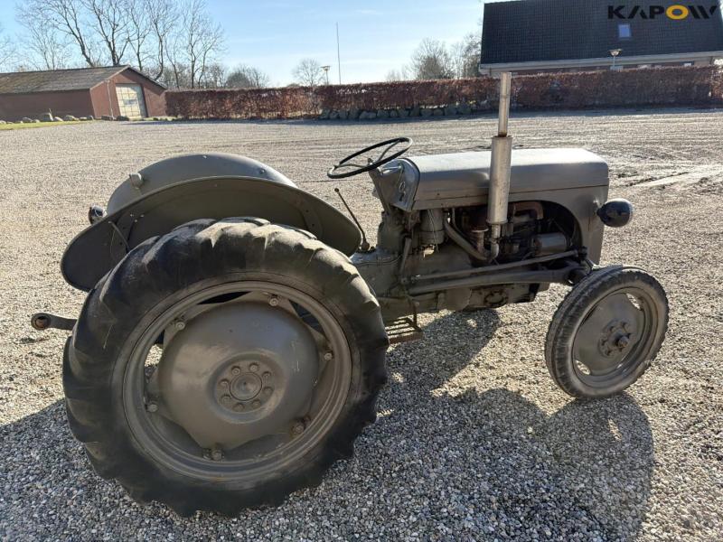Ferguson TEA20 traktor 5