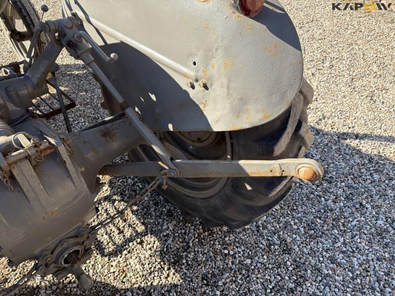 Ferguson TEA20 traktor 29