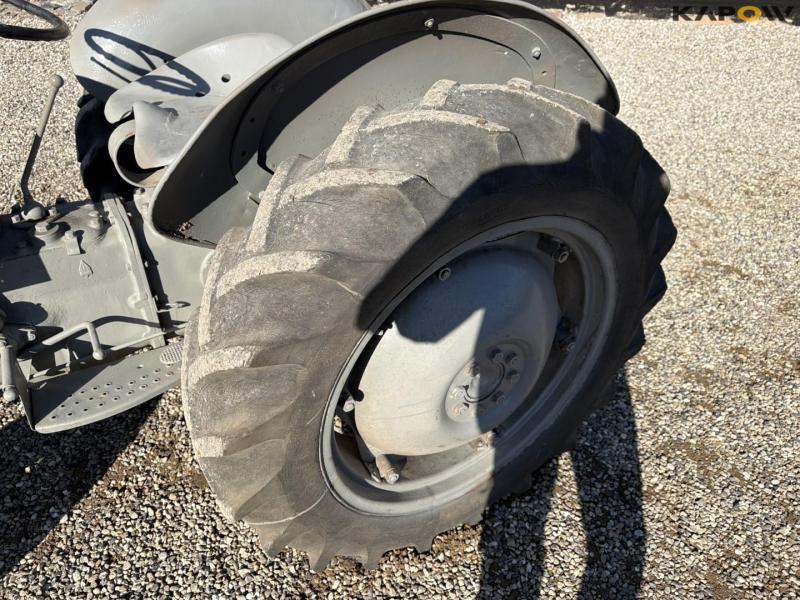 Ferguson TEA20 traktor 33