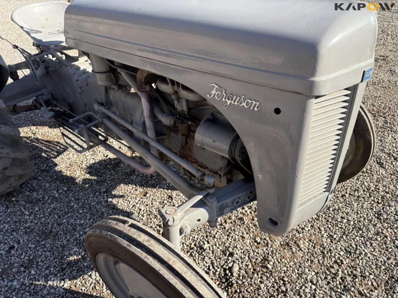 Ferguson TEA20 traktor 14
