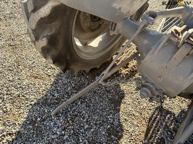 Ferguson TEA20 traktor 29