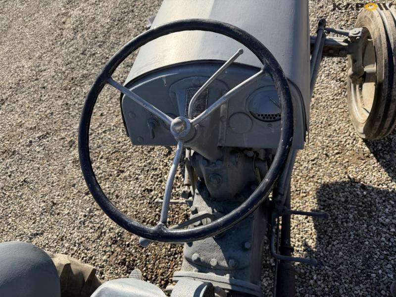 Ferguson TEA20 traktor 22