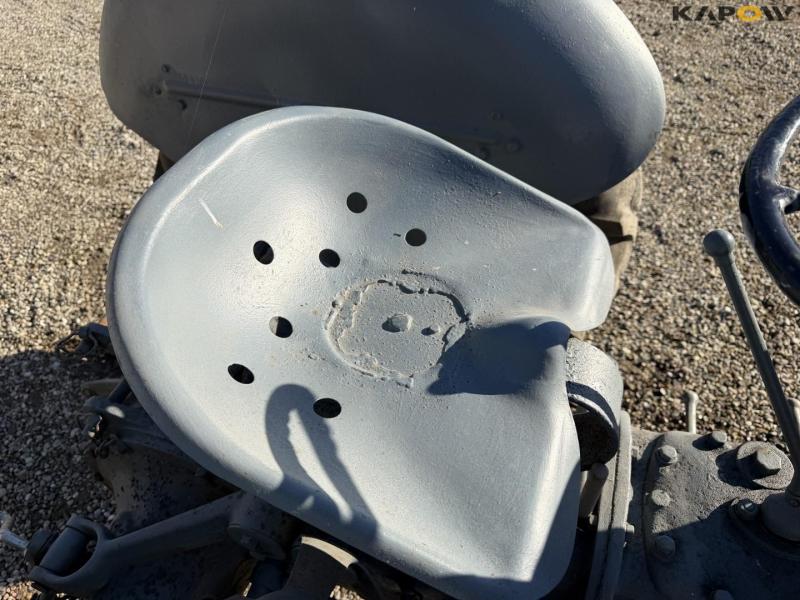 Ferguson TEA20 traktor 26