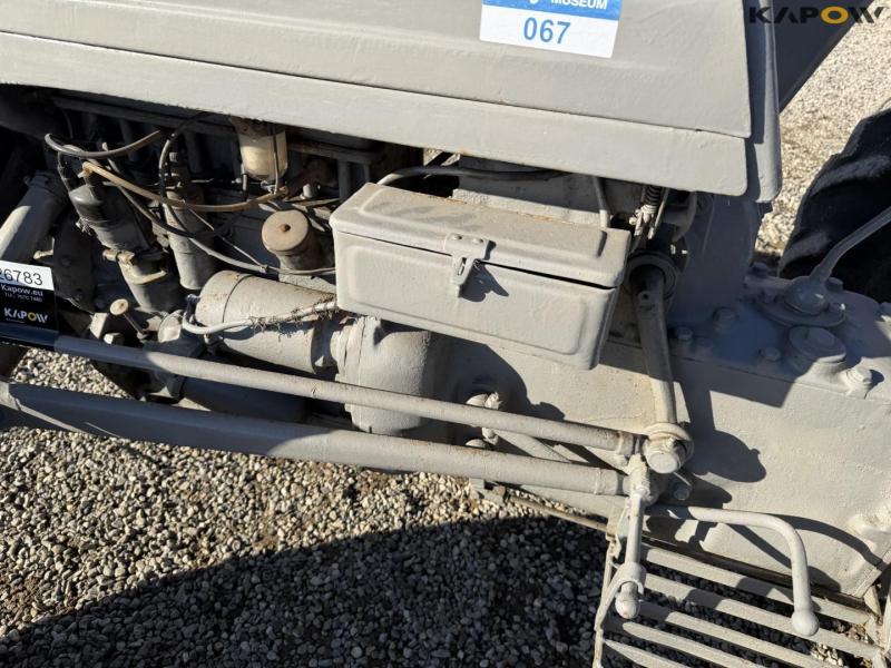 Ferguson TEA20 traktor 11