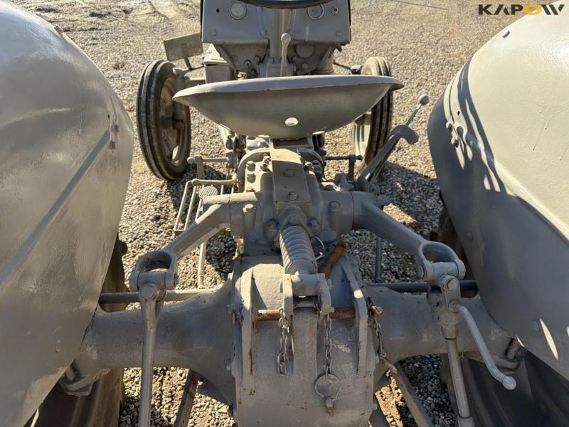 Ferguson TEA20 traktor 30