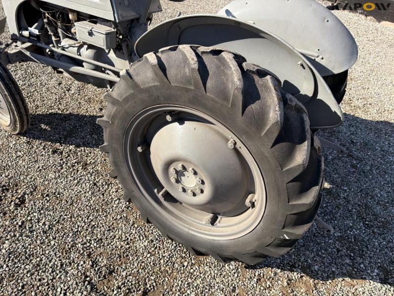 Ferguson TEA20 traktor 38