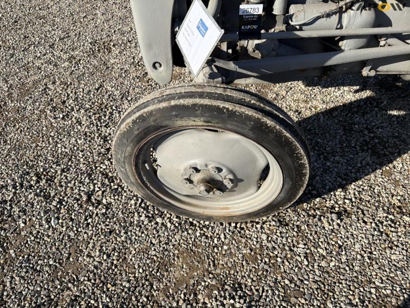 Ferguson TEA20 traktor 47