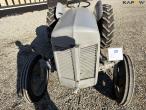 Ferguson TEA20 traktor 13
